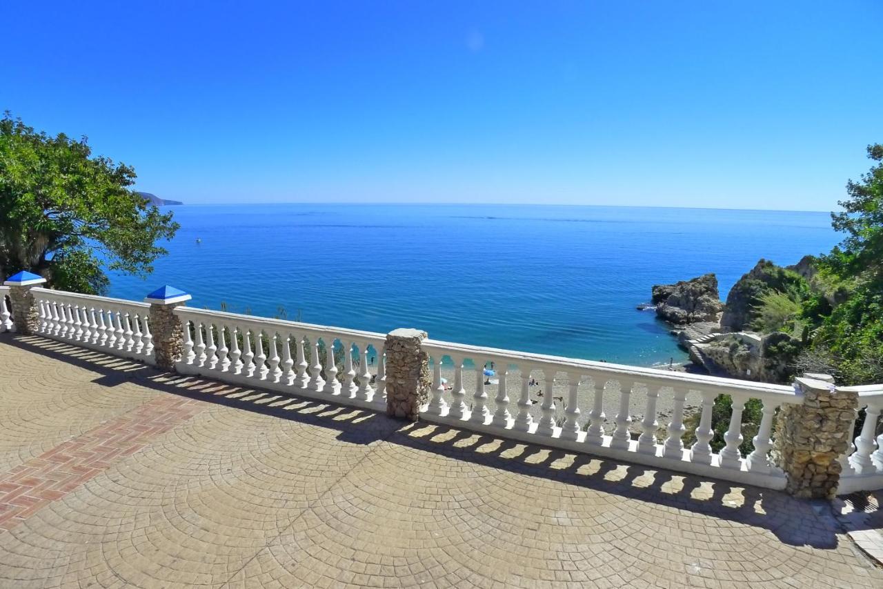 Casa Wahl Villa Nerja Exterior photo